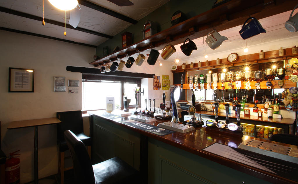 Bed and Breakfast Emlyn Arms Llanarthney Exteriér fotografie